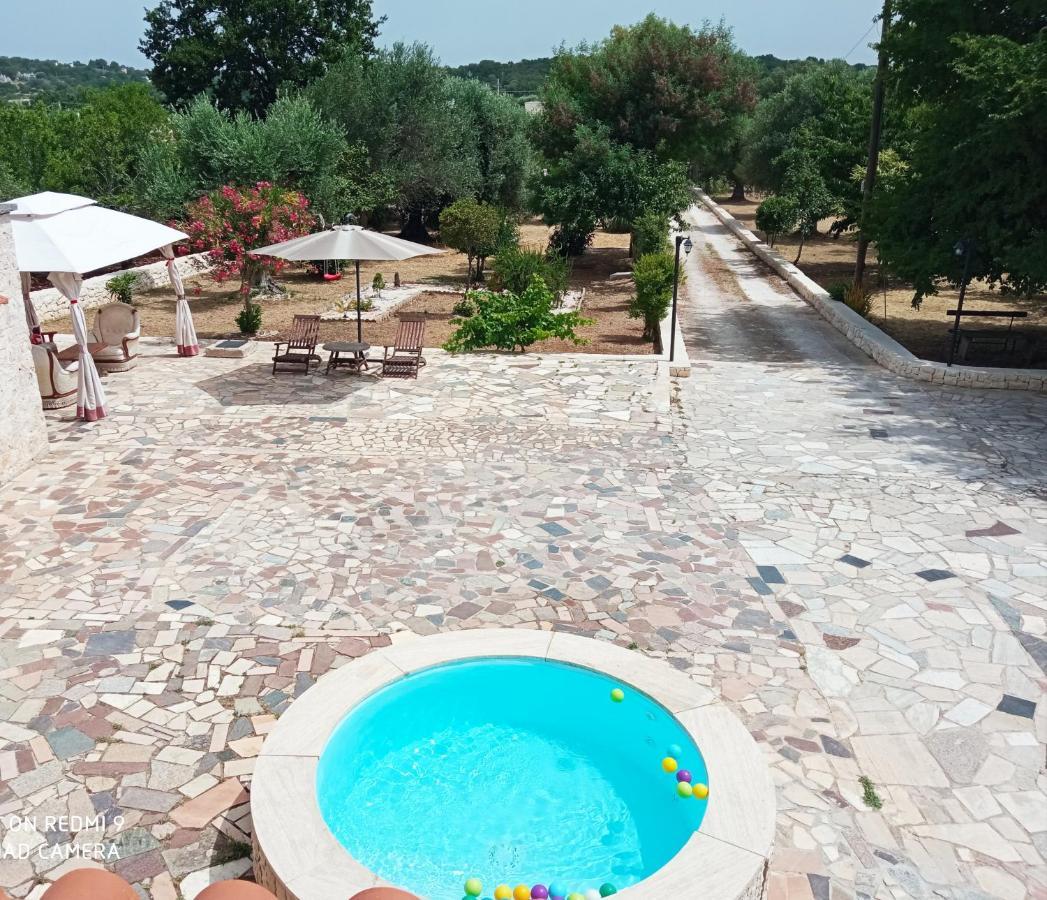 Villa Il Leccio - Trulli Cisternino Bagian luar foto