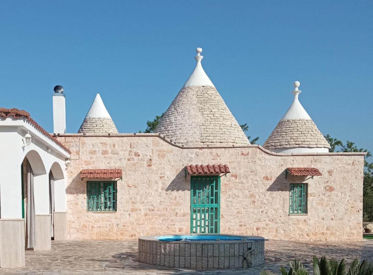 Villa Il Leccio - Trulli Cisternino Bagian luar foto