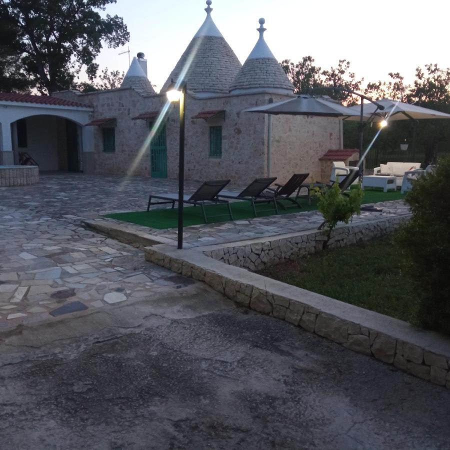 Villa Il Leccio - Trulli Cisternino Bagian luar foto